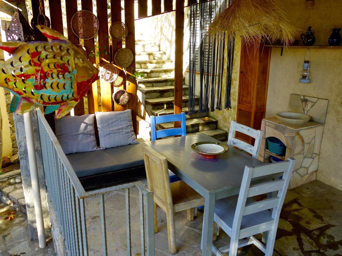 Vila A Chiosella Egee Corbara Exteriér fotografie